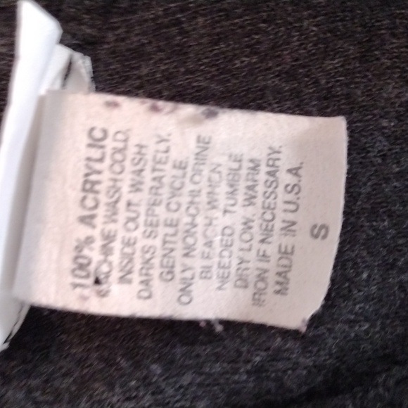 G.W. sport full length sweater. - Picture 7 of 9